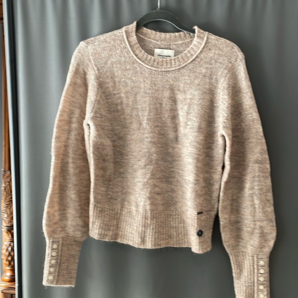 NWT, Abercrombie, and Fitch, pink and gray sweater size small